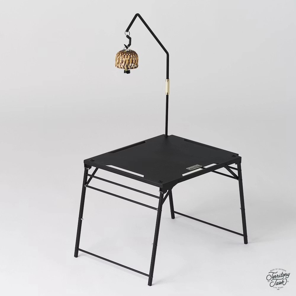 地域仕事/Territory Task 渡鴉桌燈柱 RAVEN LIGHT POLE