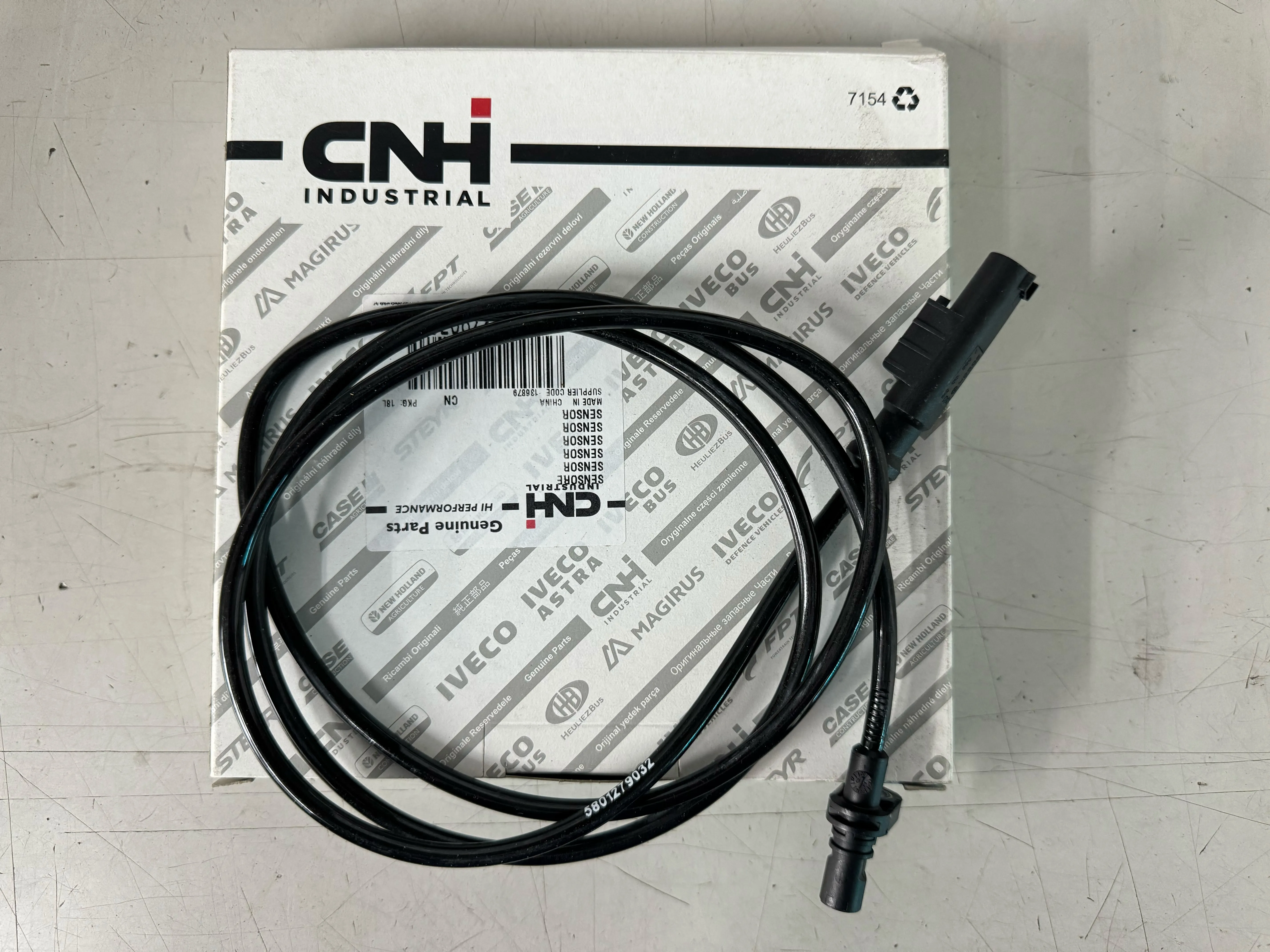 ABS輪胎速度感知器(後)