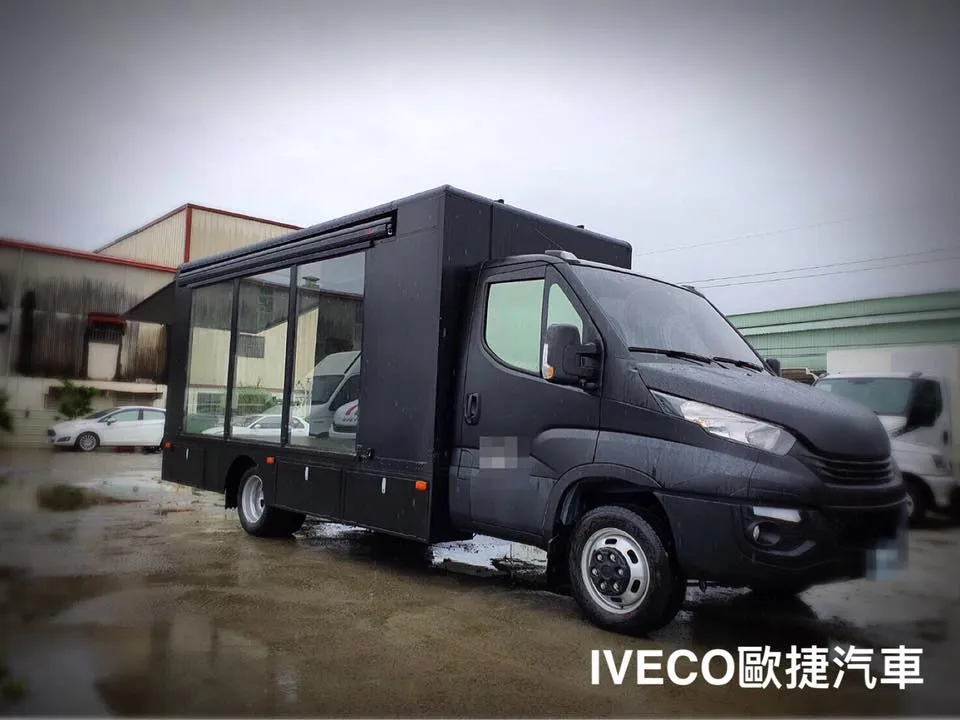 愛進化服務車-犀牛盾品牌物流車