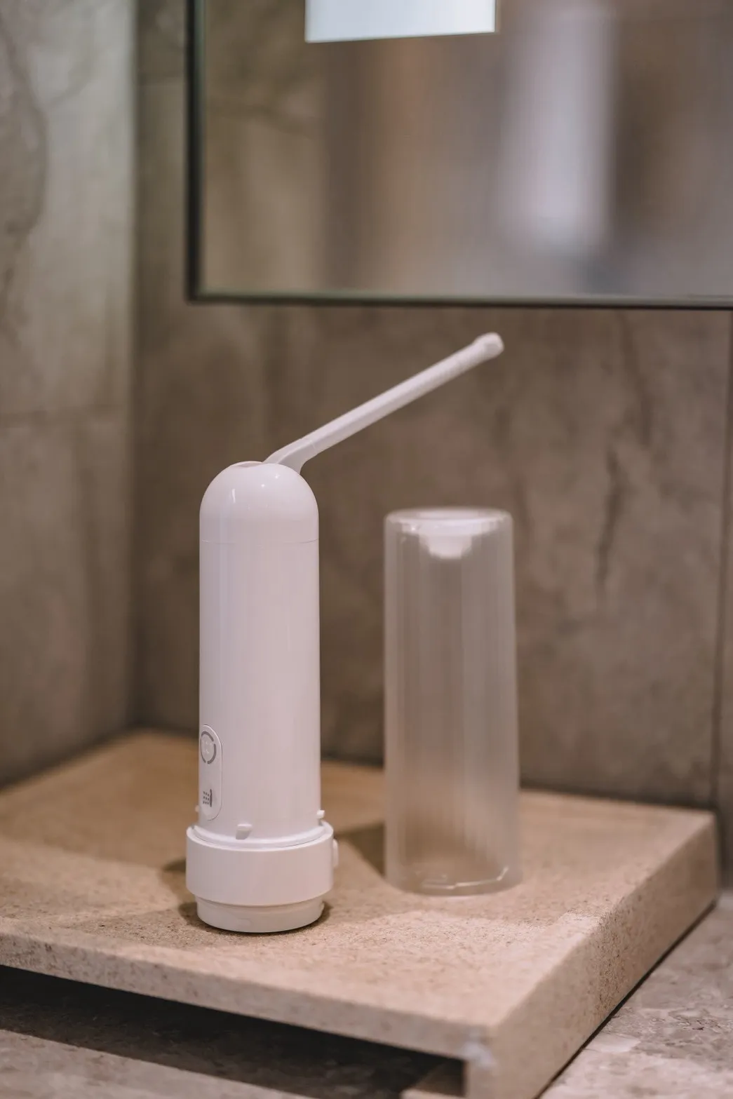 LEKE輕淨隨行免治沖洗器