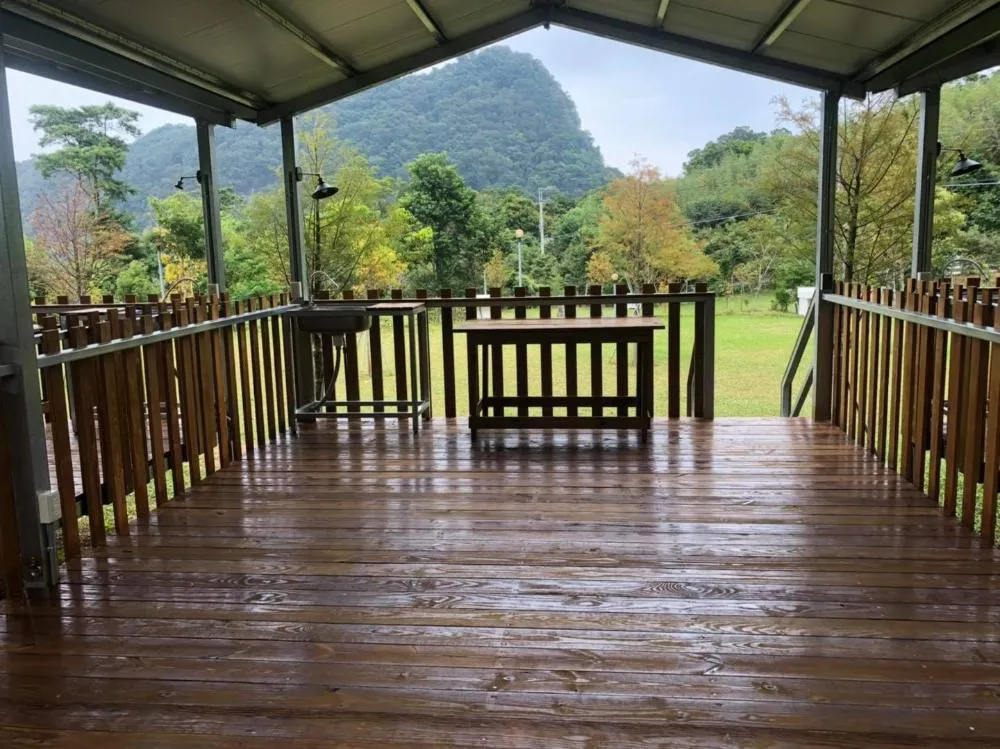羽楓泰雅高架雨棚區