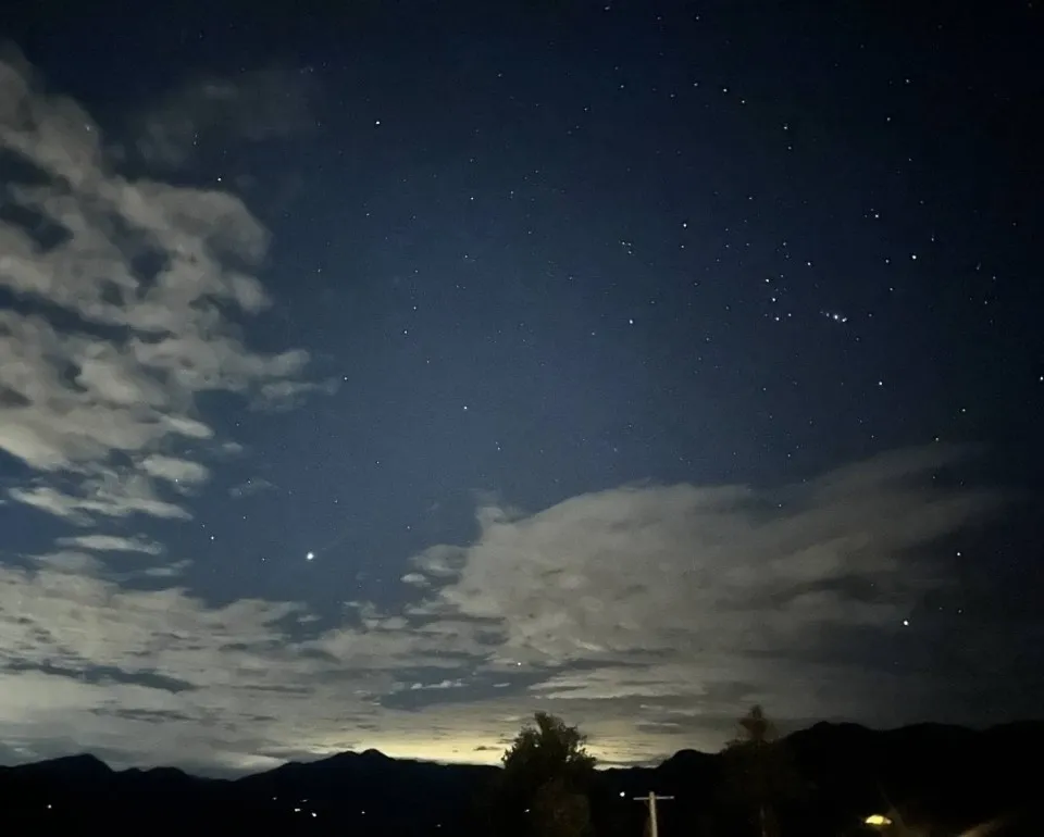 尖石跨年露營推薦｜祥莉花園景觀露營區・雲海星空迎新年